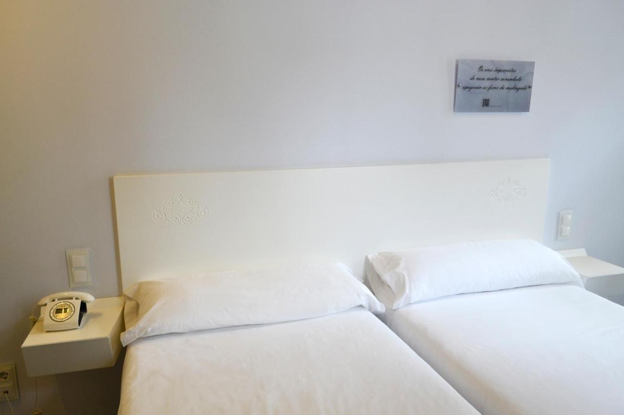 Hotel Alda San Bieito ซานติอาโก เด กอมโปสเตลา ภายนอก รูปภาพ