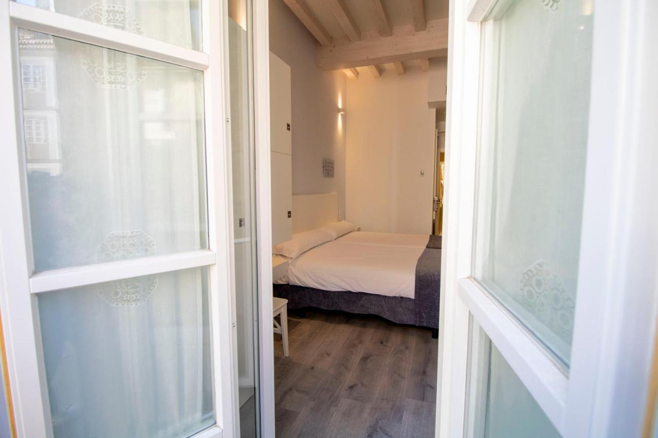 Hotel Alda San Bieito ซานติอาโก เด กอมโปสเตลา ภายนอก รูปภาพ