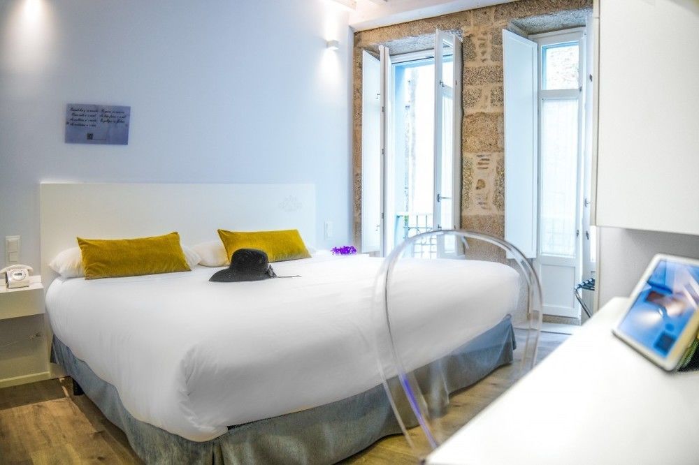 Hotel Alda San Bieito ซานติอาโก เด กอมโปสเตลา ภายนอก รูปภาพ